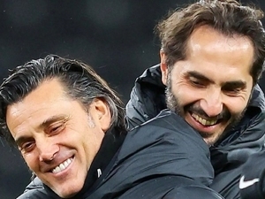 Hamit Alt�ntop: “Sorun sadece Montella de�il”
