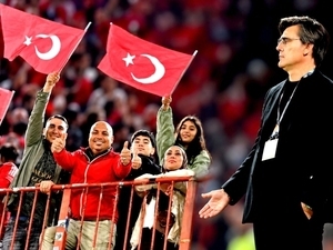Bel�ika’da da Montella istifa sesleri! Gurbet�iler isyan etti