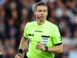Be�ikta�’�n Hoffenheim ma�n�n hakemi: Lawrence Visser