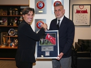TFF Ba�kan� Hac�osmano�lu, Montella ile vedala�t�