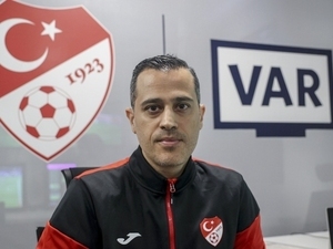 Ferhat G�ndo�du kimlerin iste�i ile MHK Ba�kan� oldu?