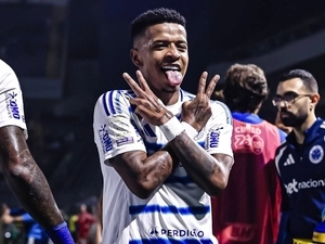 Be�ikta�’ta tutunamad�, Cruzeiro’da �k��a ge�ti: Arroyo