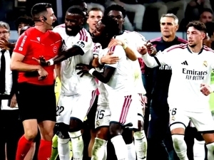 Real Madrid’e �ok: Vinicius’a a�r ceza!